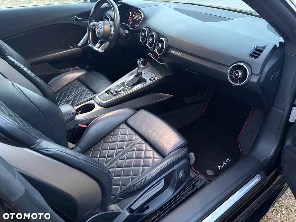 Audi TT Coupé - 9