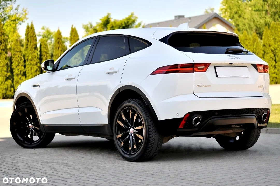 Jaguar E-Pace 2.0 i4D AWD S - 9
