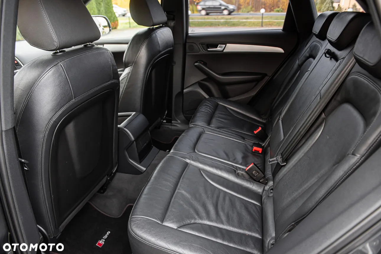 Audi Q5 3.2 FSI Quattro S tronic - 28