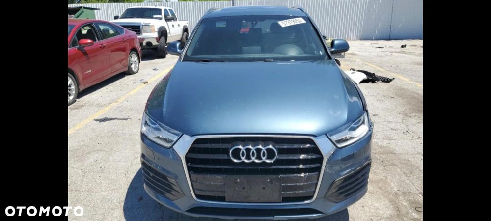 Audi Q3 - 4