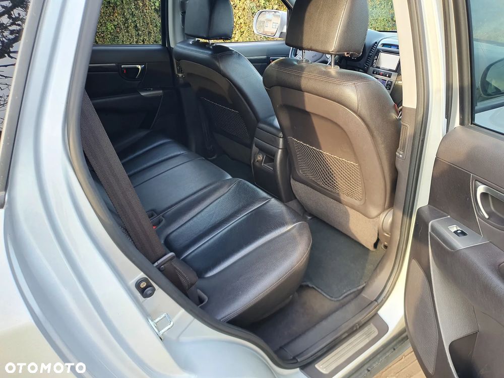 Hyundai Santa Fe 2.0 CRDi Style - 17