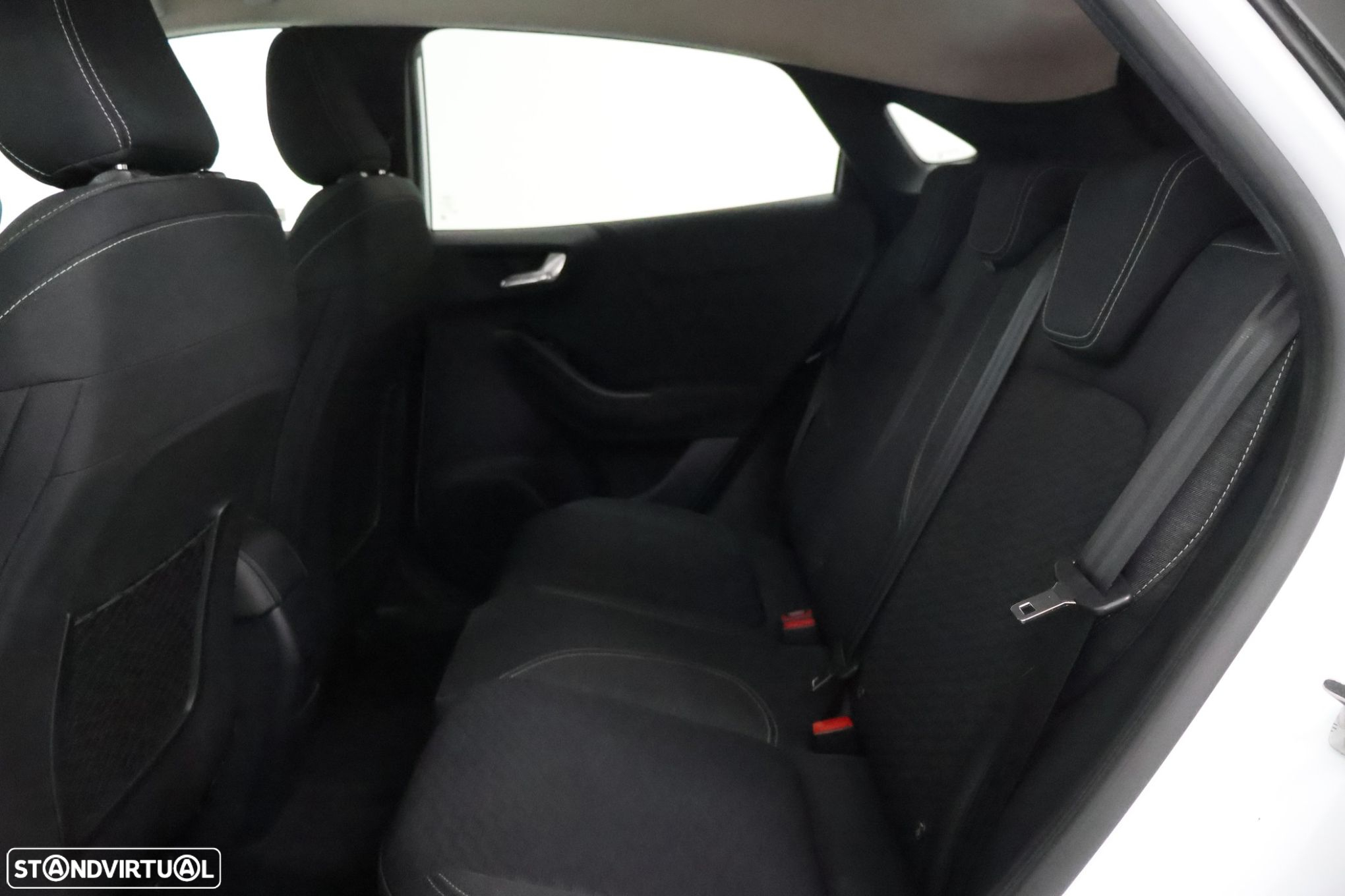Ford Puma 1.0 EcoBoost MHEV Titanium - 5