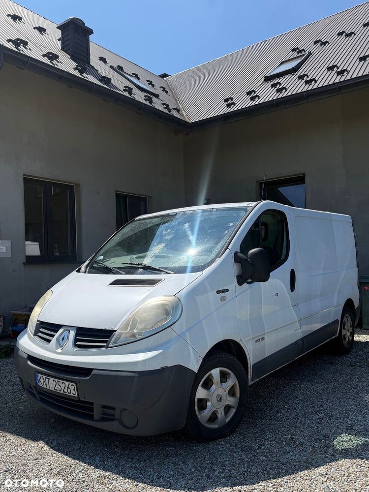 Renault Trafic - 1