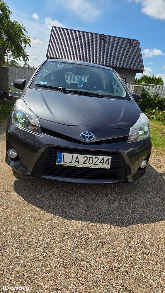 Toyota Yaris Hybrid 100 Premium EU6 - 12