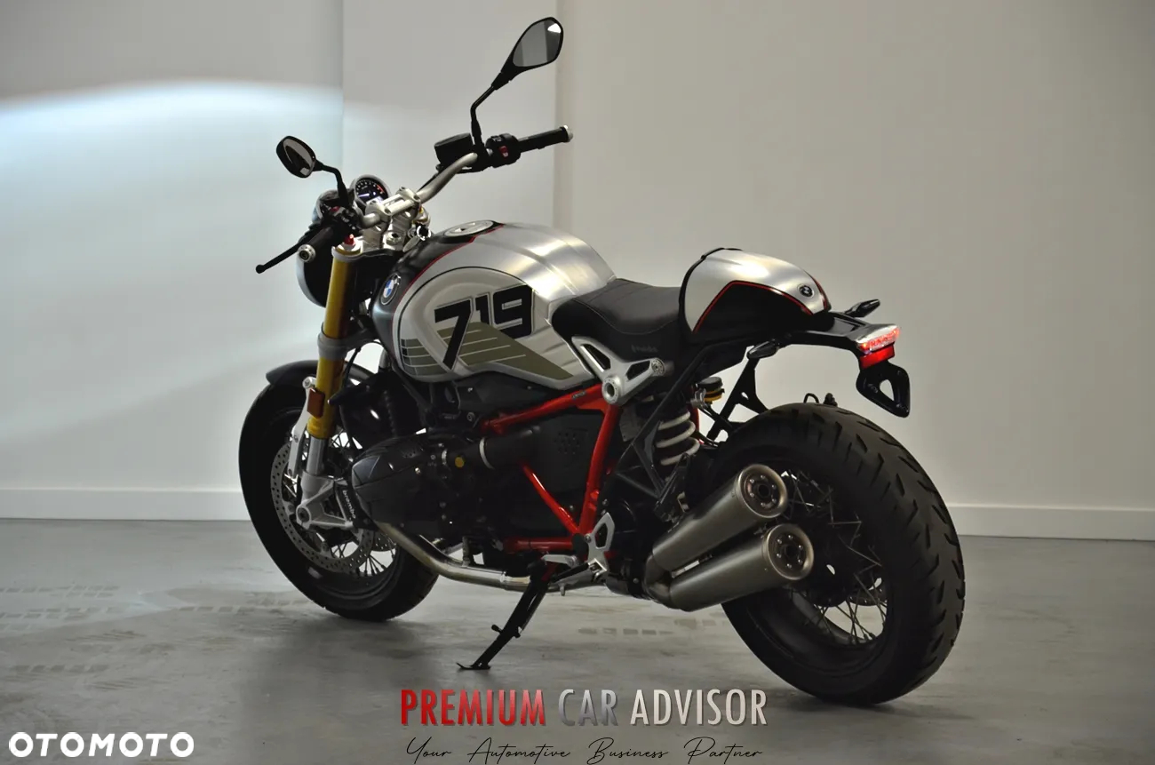 BMW R - 6