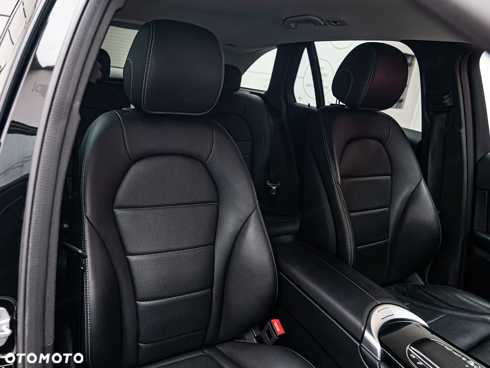 Mercedes-Benz GLC 220 d 4-Matic - 12