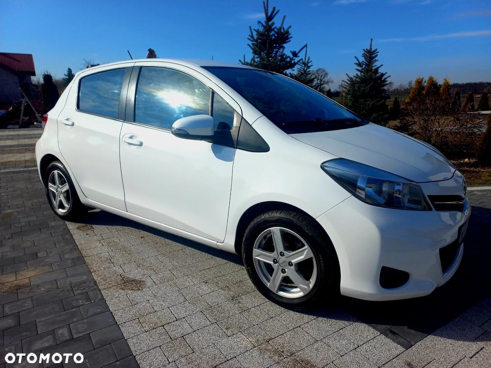 Toyota Yaris 1.33 VVT-i Club - 4