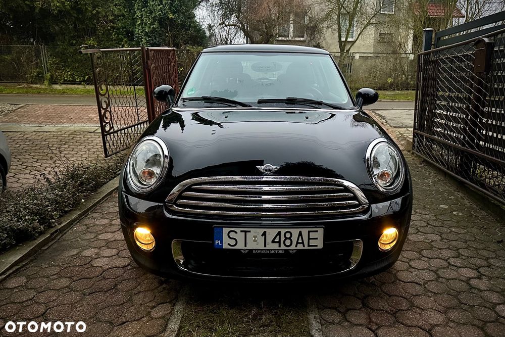 MINI ONE - 2