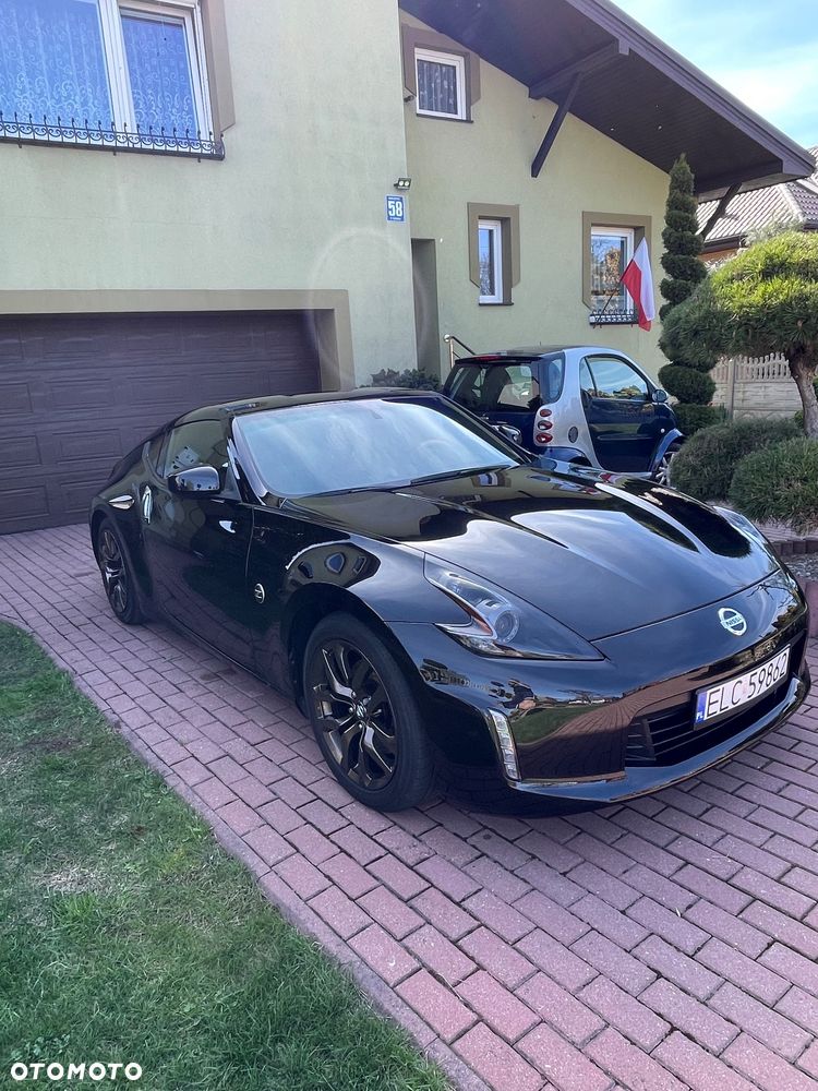 Nissan 370 Z Black Edition - 7