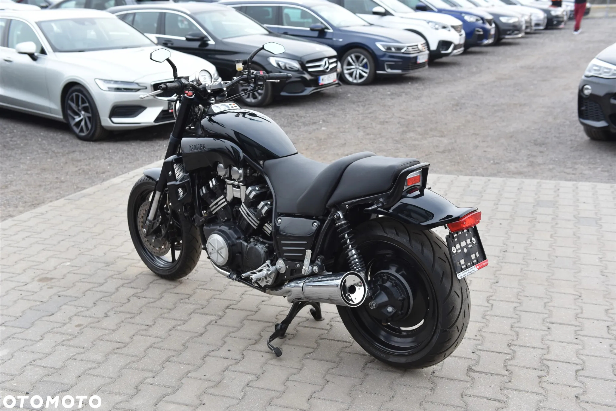 Yamaha V-MAX - 6