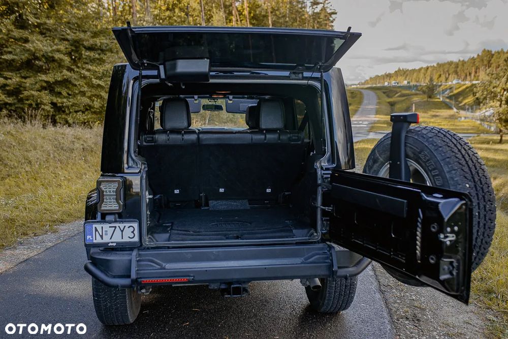 Jeep Wrangler - 17