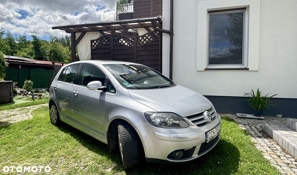 Volkswagen Golf Plus - 1