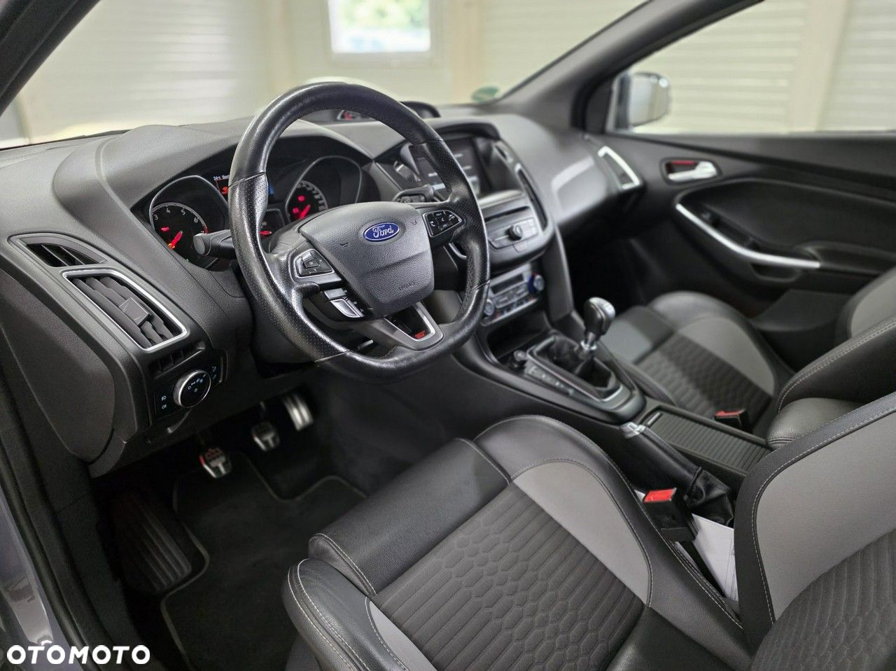Ford Focus - 9
