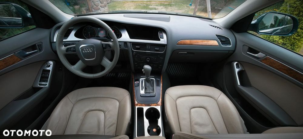 Audi A4 Limousine - 18