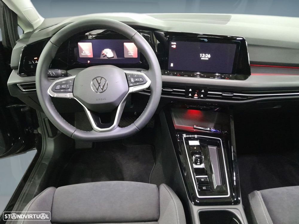 VW Golf 1.4 TSI e-Hybrid DSG - 13