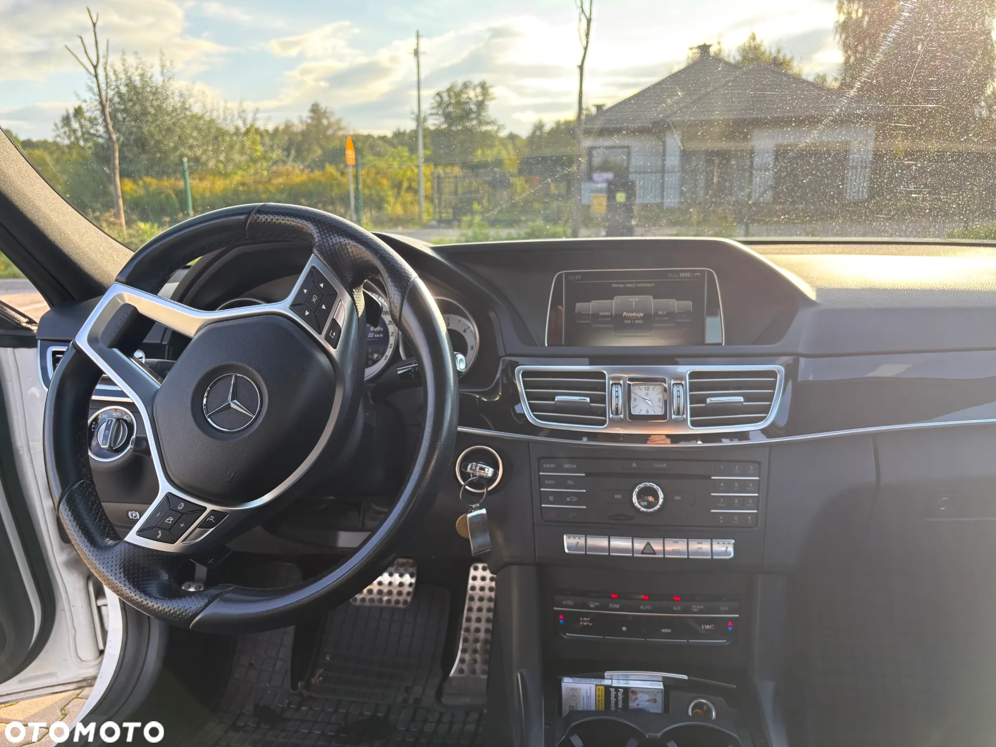 Mercedes-Benz Klasa E 220 BlueTEC 4-Matic Avantgarde - 16