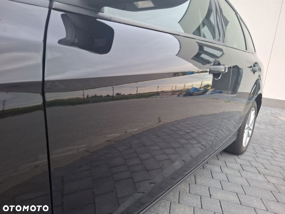 Ford Focus 1.5 TDCi SYNC Edition PowerShift - 11