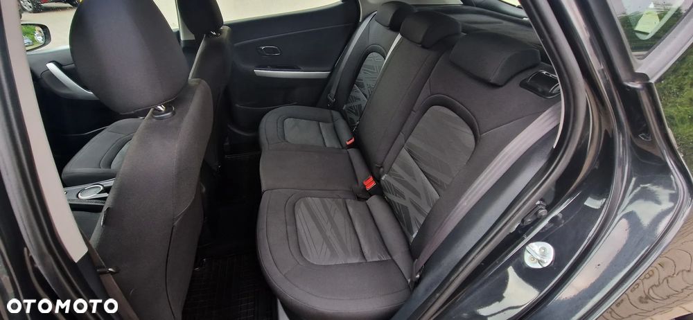 Kia Ceed 1.6 CRDi Spirit - 34