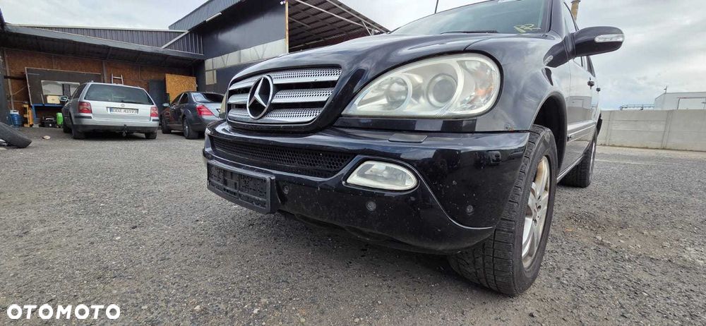 Mercedes-Benz ML - 8