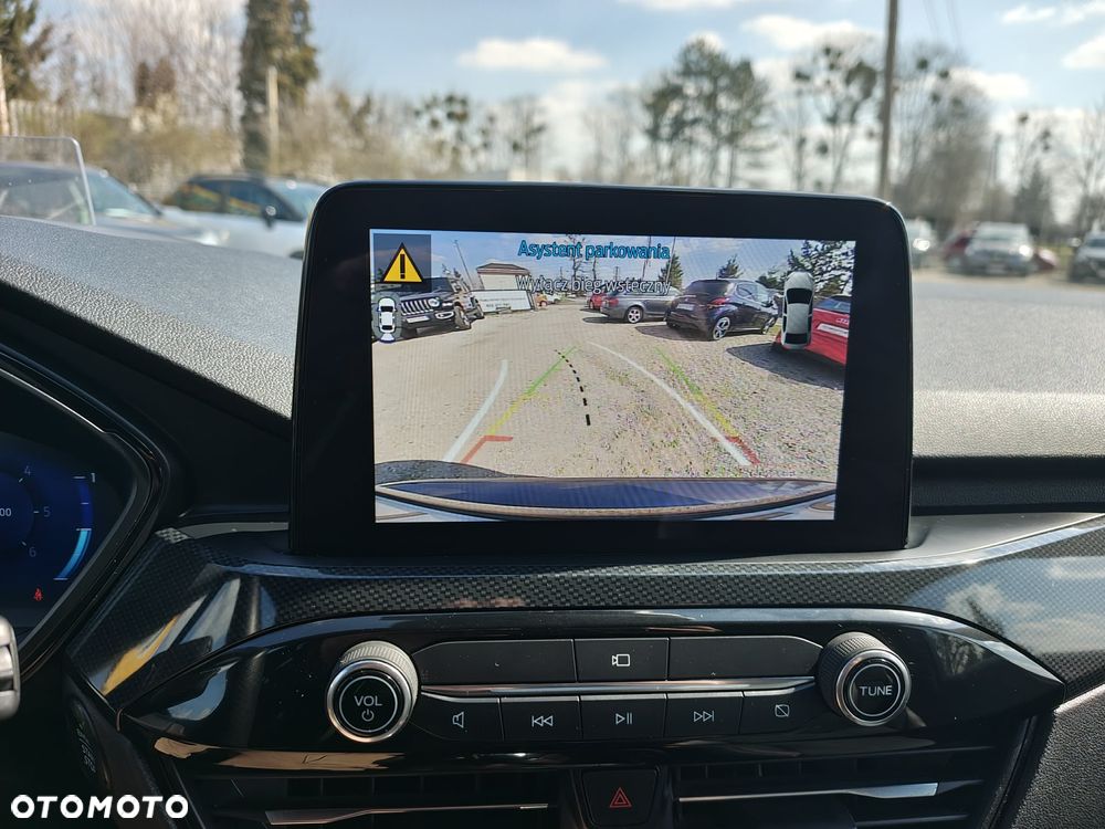 Ford Kuga 2.0 EcoBlue Hybrid ST-LINE - 20