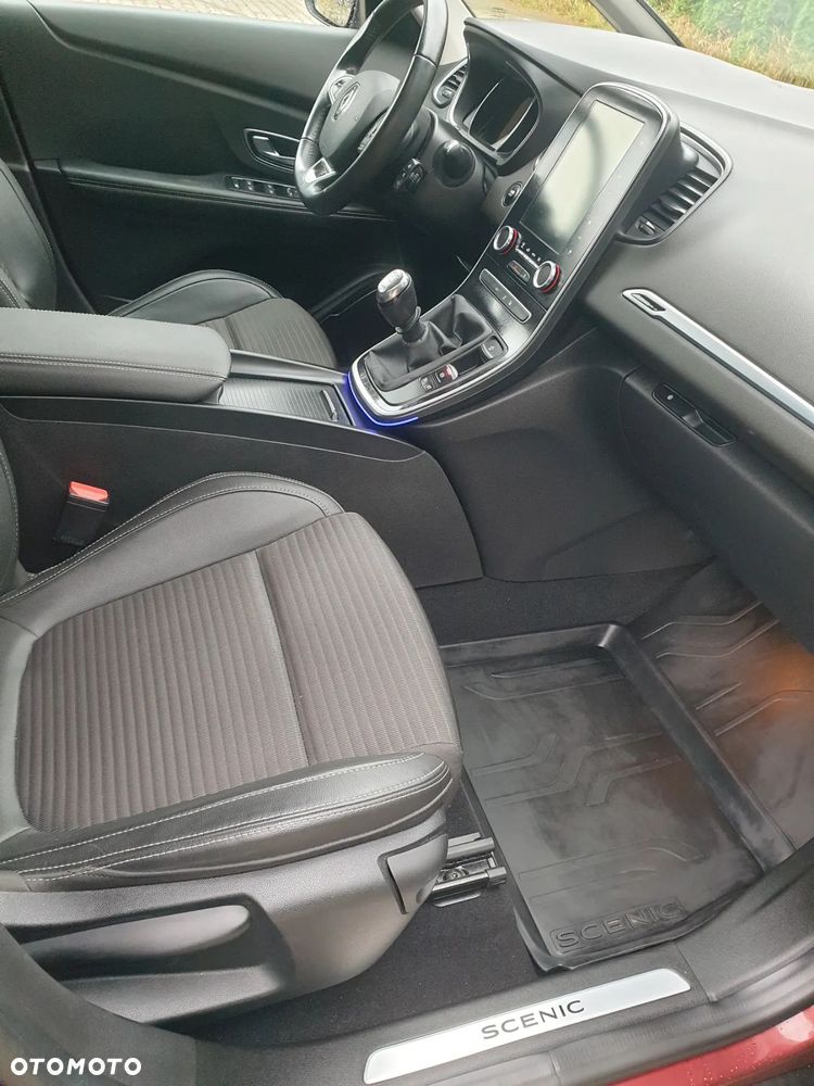 Renault Scenic ENERGY TCe 130 S&S Bose Edition - 3