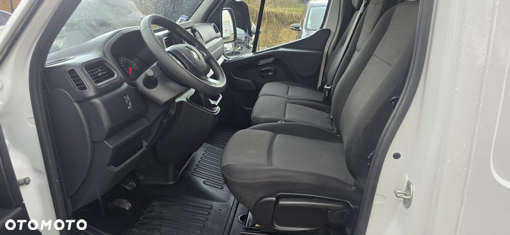 Renault Master - 17