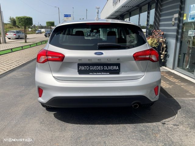 Ford Focus 1.5 TDCi ECOBlue Connected - 9