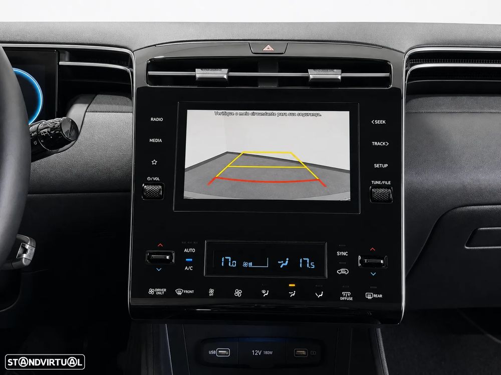 Hyundai Tucson 1.6 T-GDI HEV Premium - 33