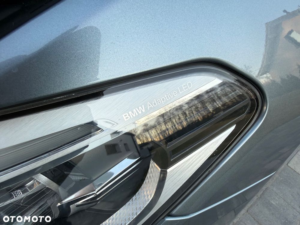 BMW Seria 5 520d M Sport - 9