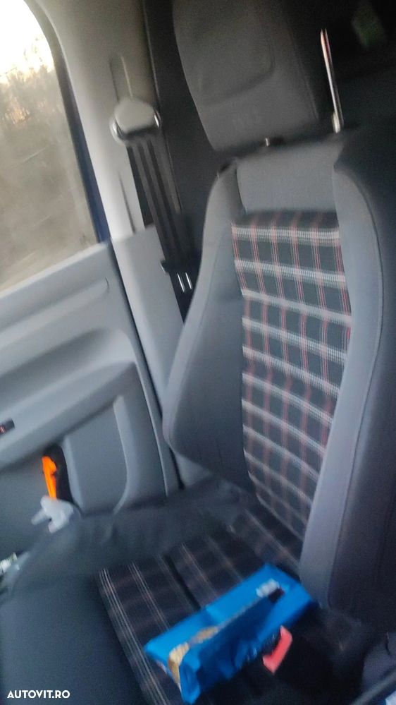 Volkswagen Caddy - 19