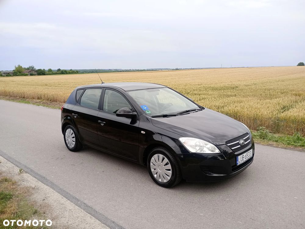 Kia Ceed 1.4 CVVT Attract - 10