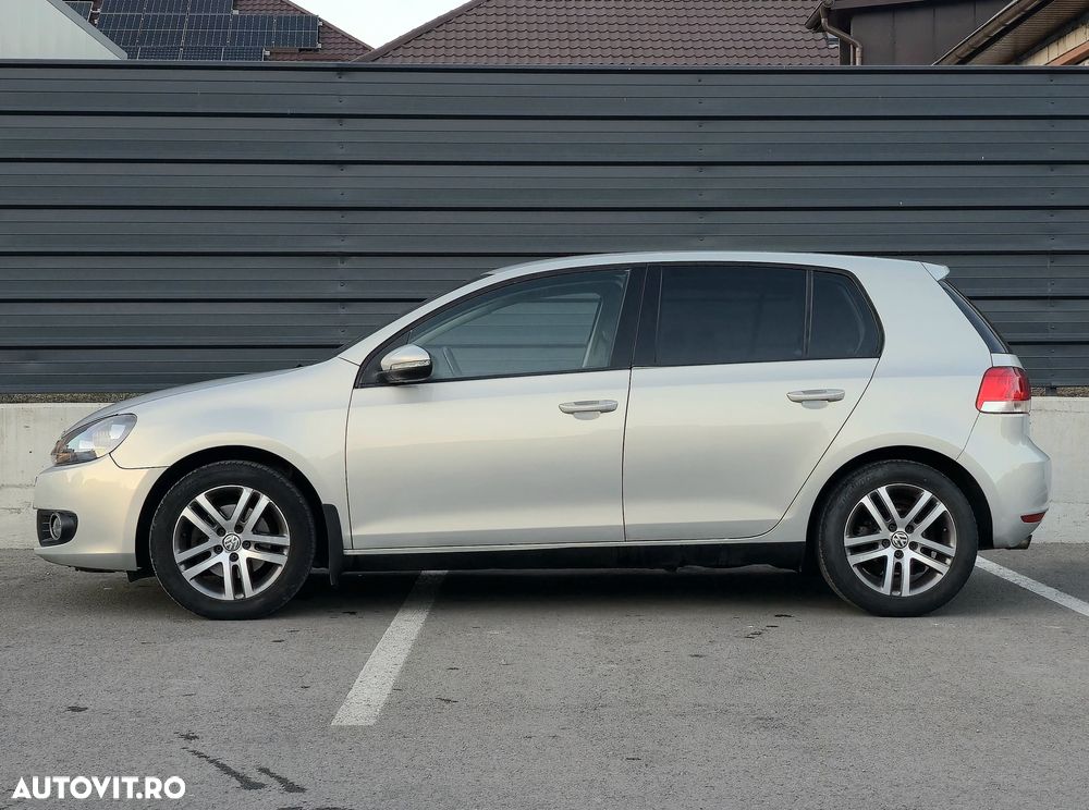 Volkswagen Golf - 13