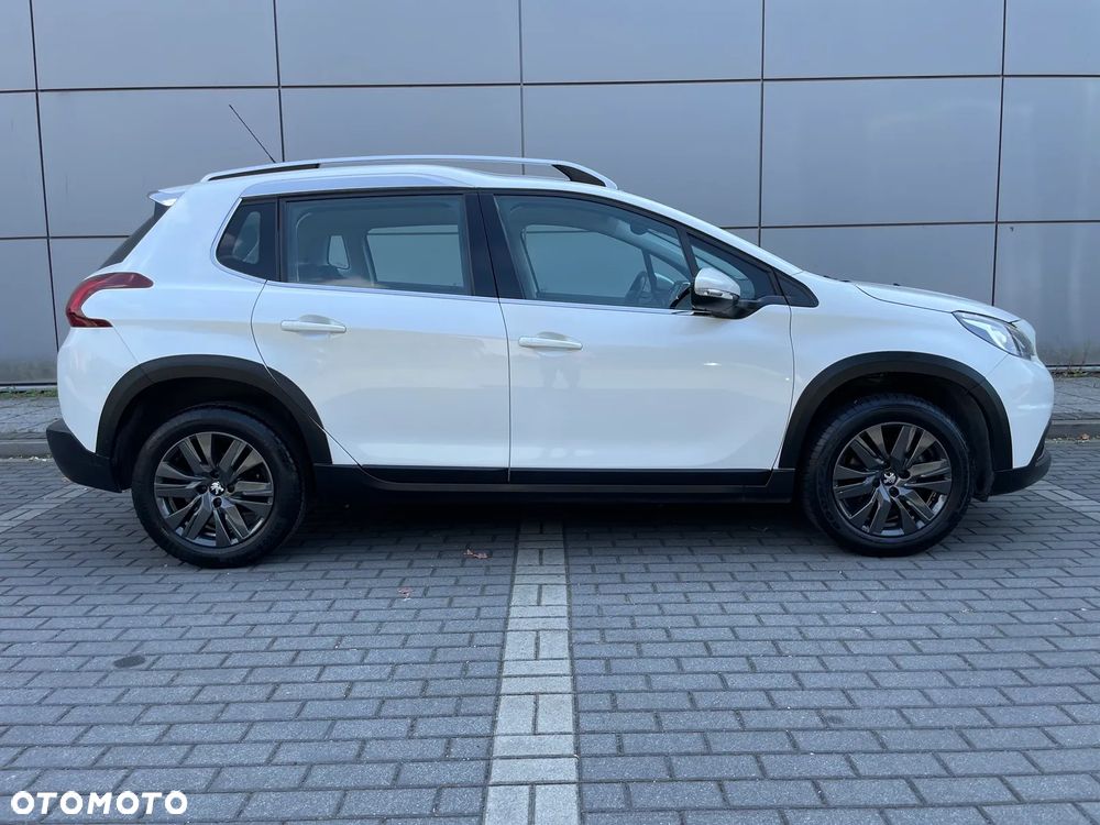 Peugeot 2008 PureTech 110 Stop&Start EAT6 Crossway - 7