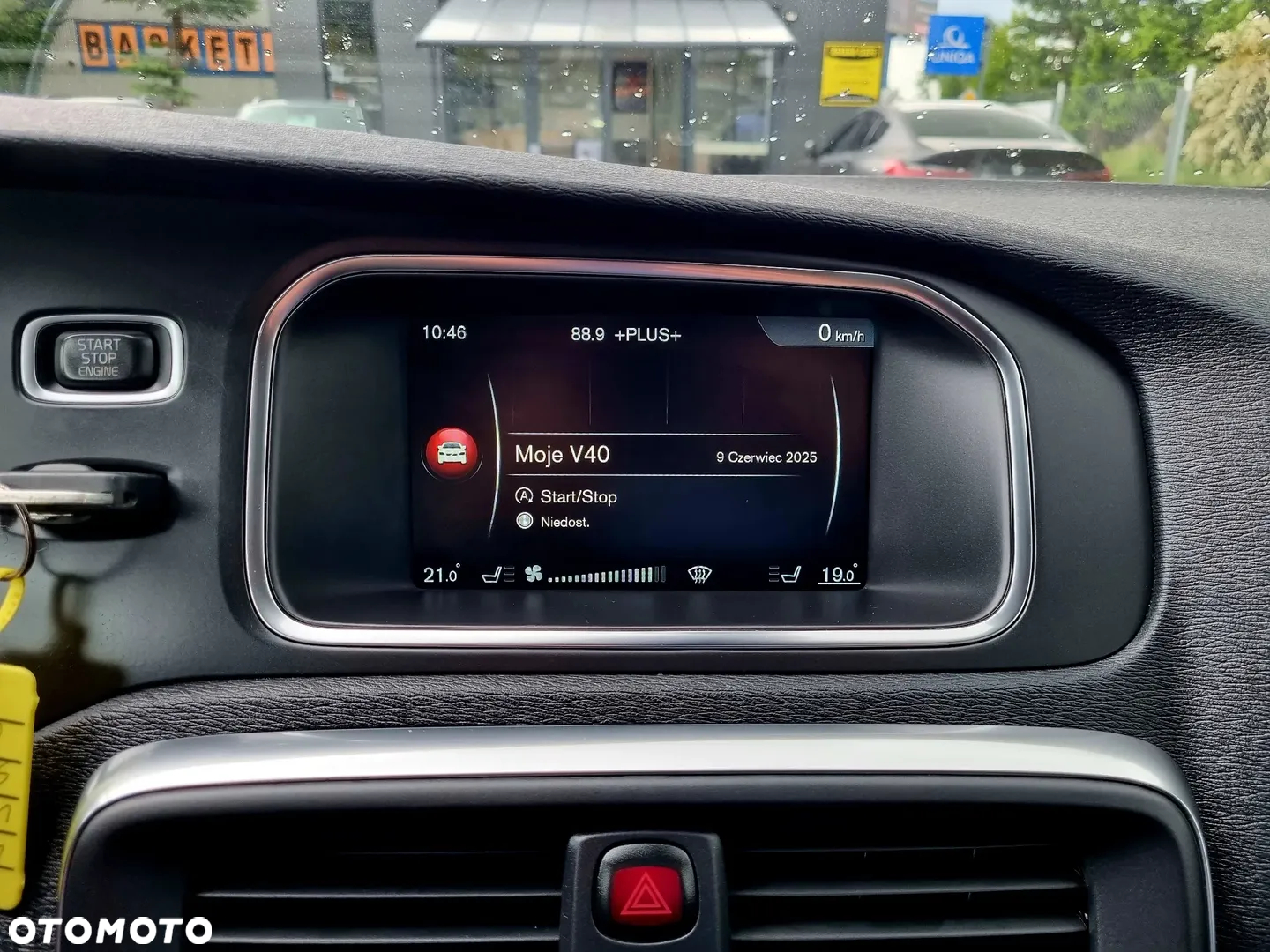 Volvo V40 T2 Geartronic RDesign - 22