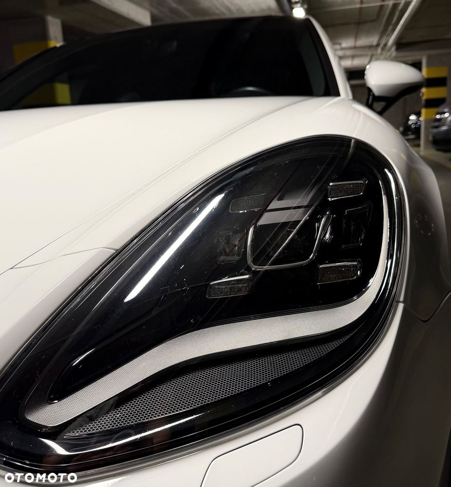 Porsche Panamera - 14