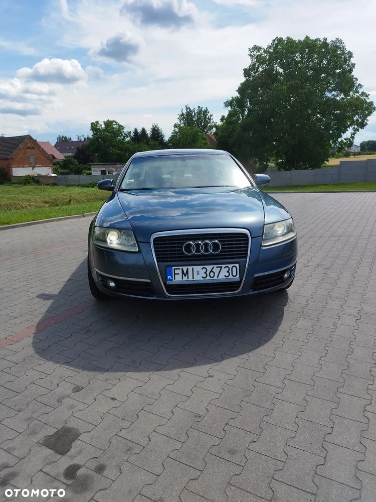 Audi A6 Limousine 2.4 - 2