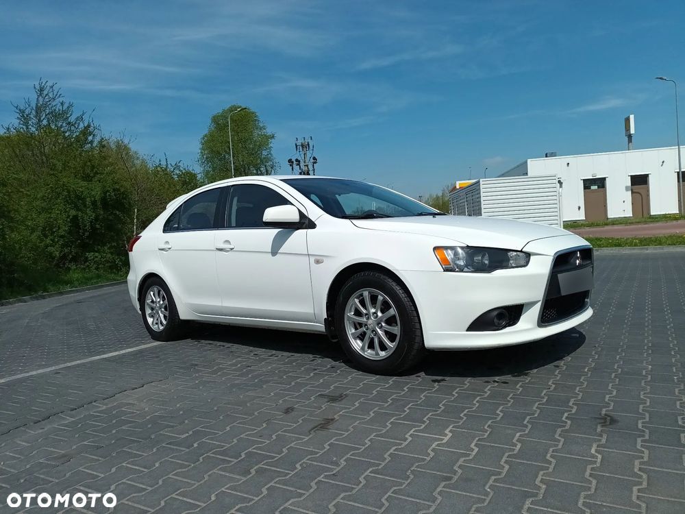 Mitsubishi Lancer 1.6 Invite - 7
