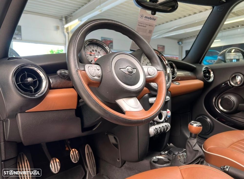 MINI 3 Portas Cooper D - 19