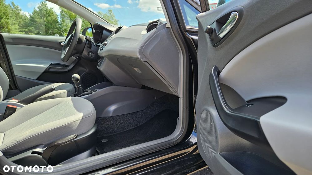 Seat Ibiza 1.4 16V Style Viva - 28