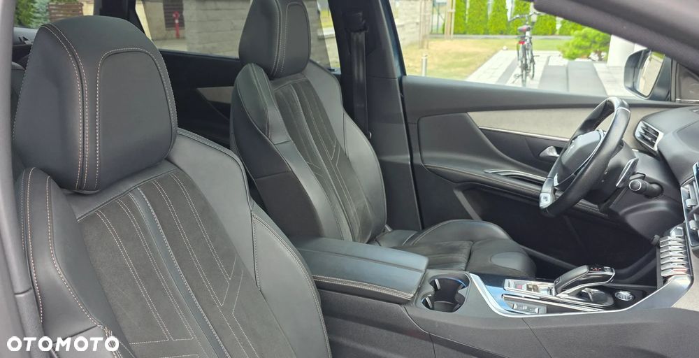 Peugeot 5008 BlueHDi 130 EAT8 GT - 31