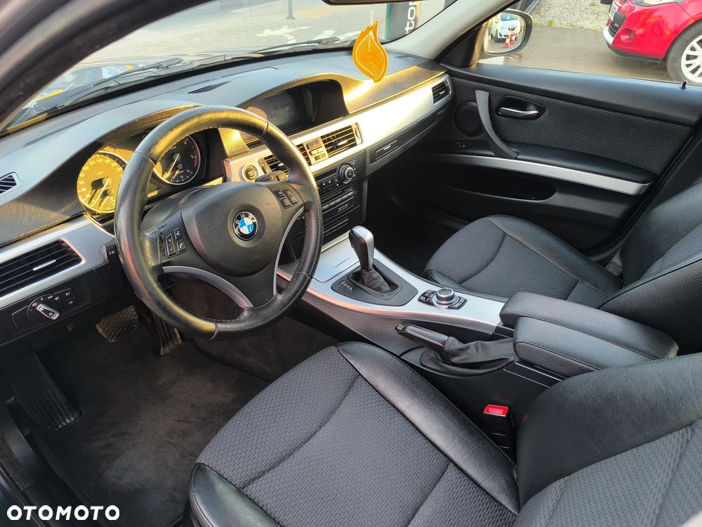 BMW Seria 3 - 8