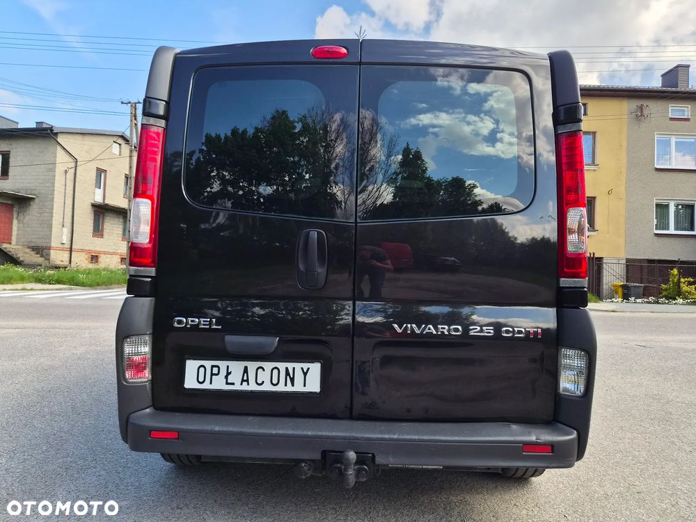 Opel Vivaro - 22