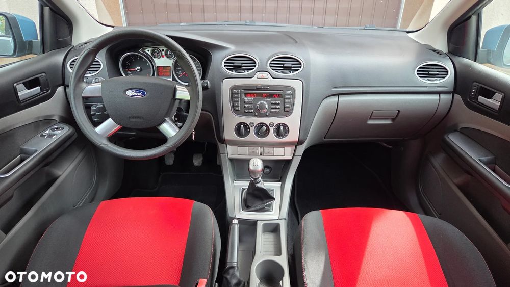 Ford Focus 1.4 16V Style+ - 16