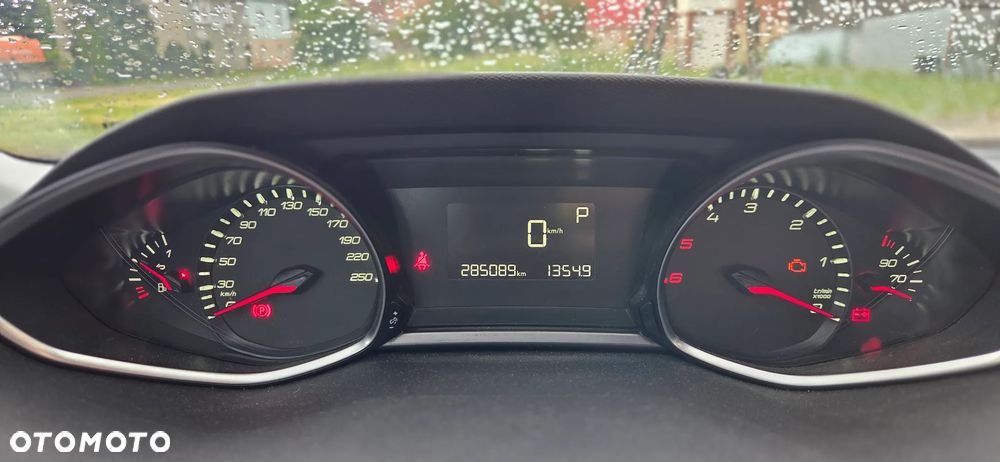 Peugeot 308 1.6 BlueHDi Allure S&S EAT6 - 5