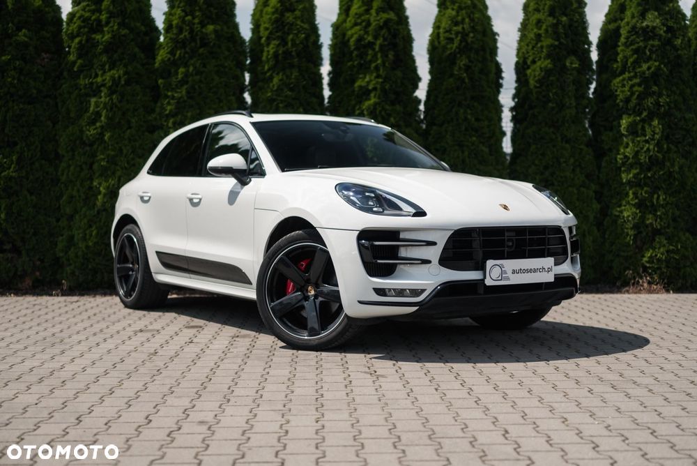 Porsche Macan Turbo - 3