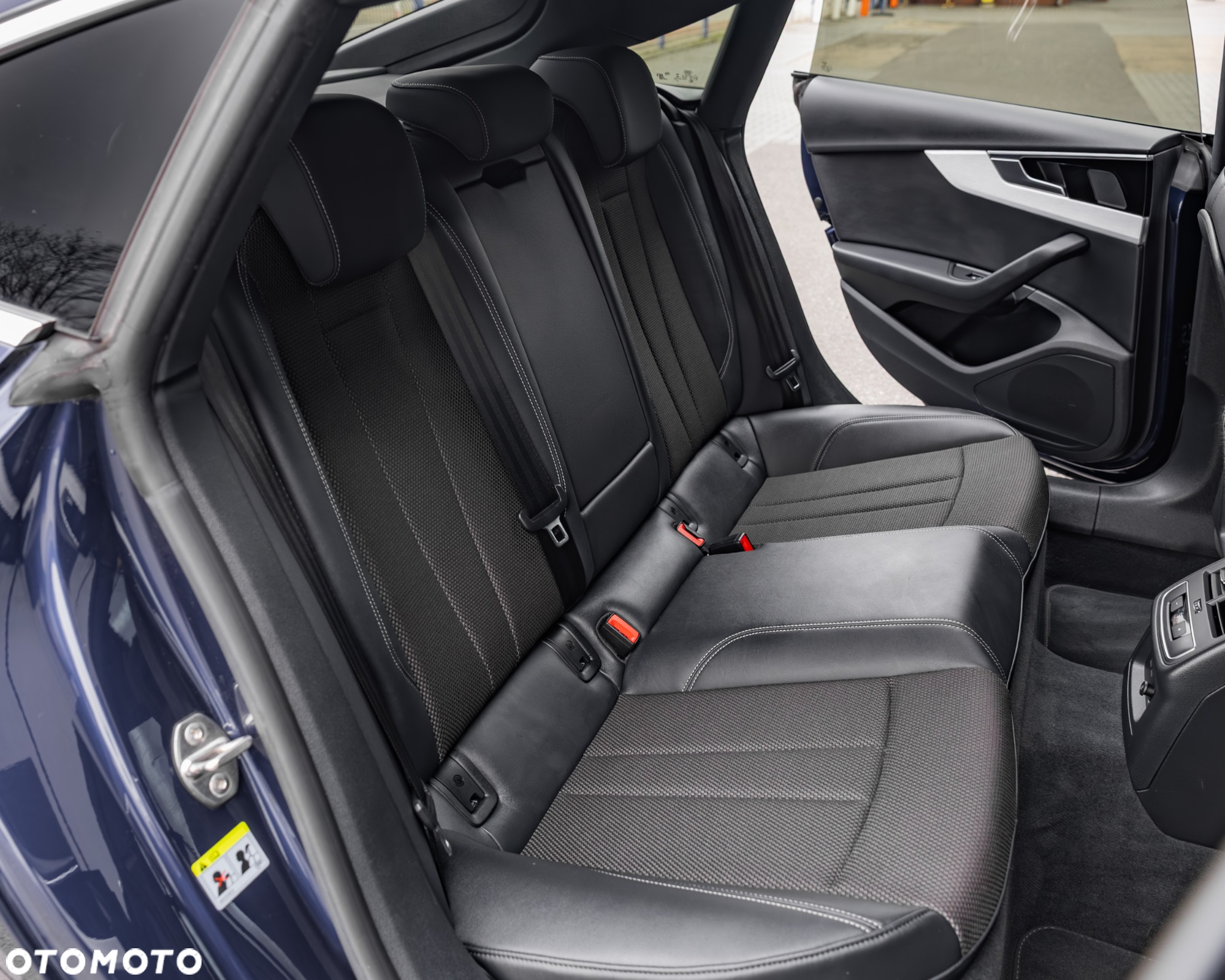 Audi A5 Sportback 35 TFSI S tronic S line - 33