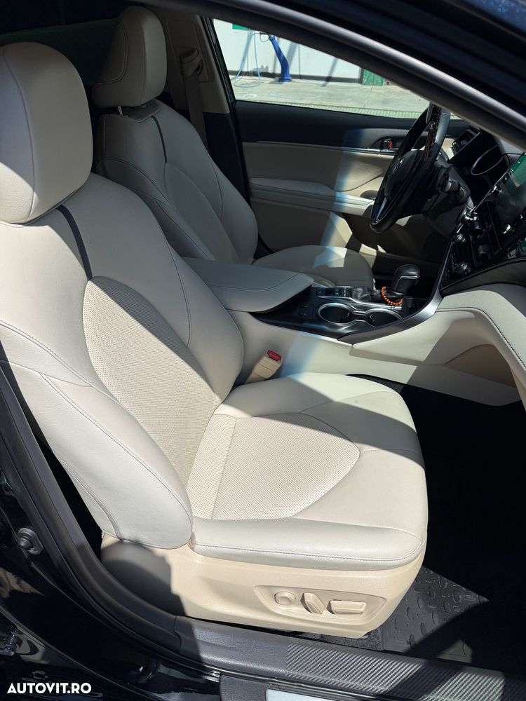 Toyota Camry 2.5 Dynamic - 4