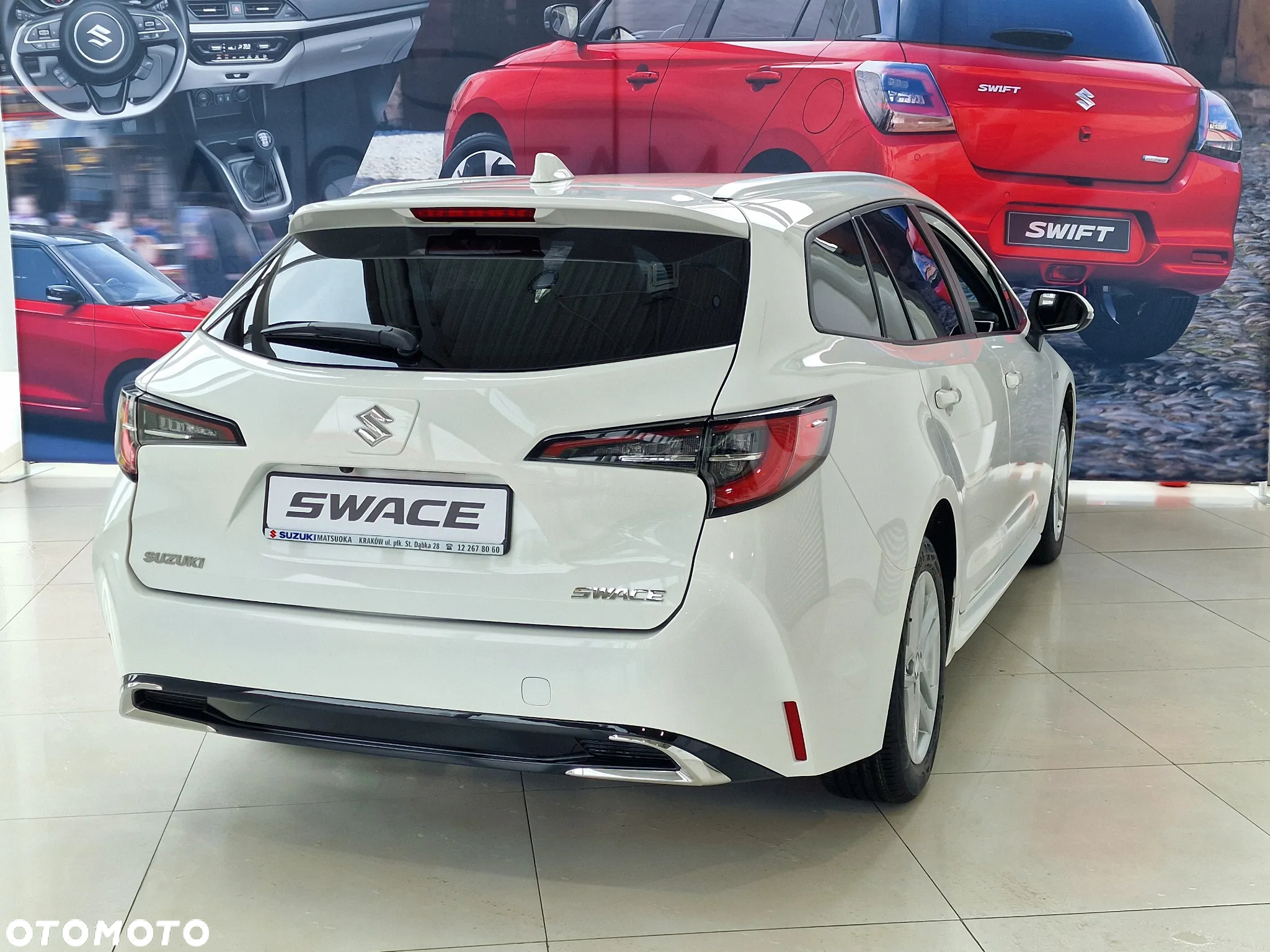 Suzuki Swace 1.8 Hybrid Premium Plus CVT - 5
