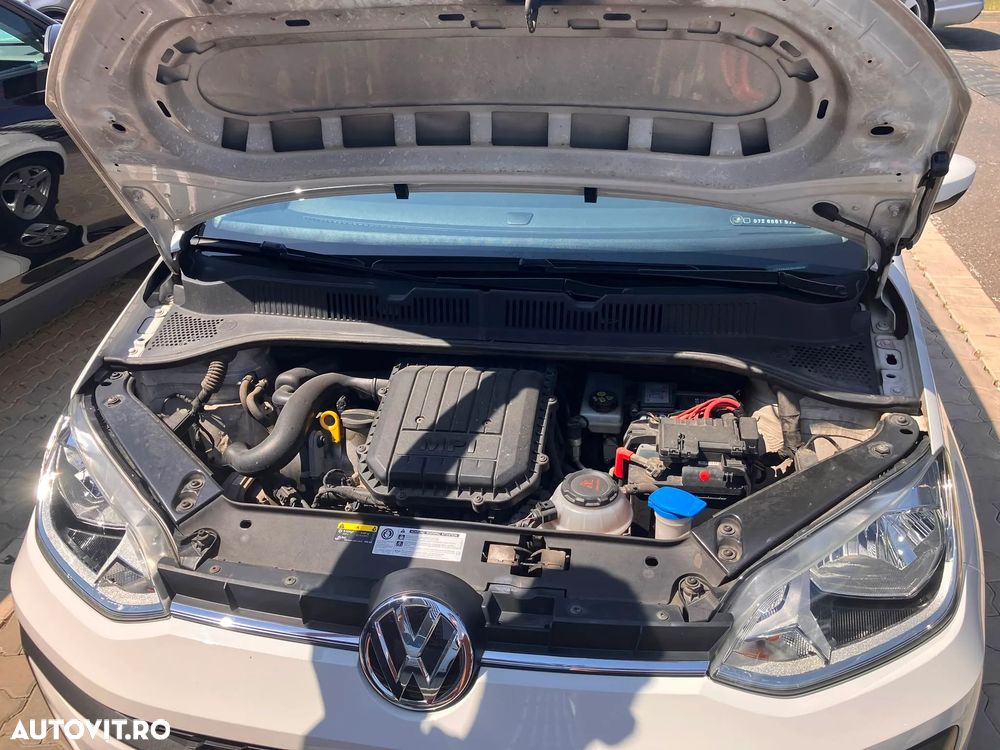 Volkswagen up! - 12
