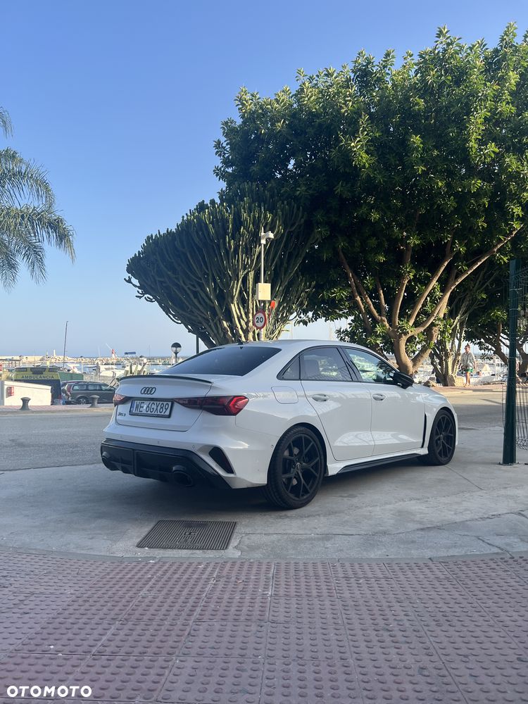 Audi RS3 Limousine - 9